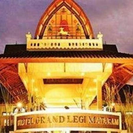 Grand Legi Hotel Mataram Zewnętrze zdjęcie